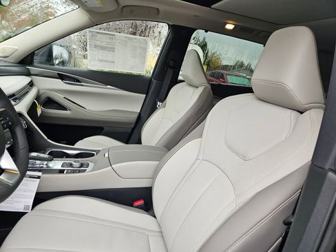 New 2026 INFINITI QX60 Luxe image 26