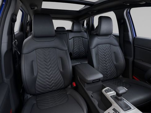 Certified 2026 Kia Sportage X-Line w/ X-Line Premium Package image 14