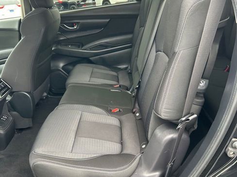 Used 2023 Subaru Ascent Premium AWD/4WD image 6