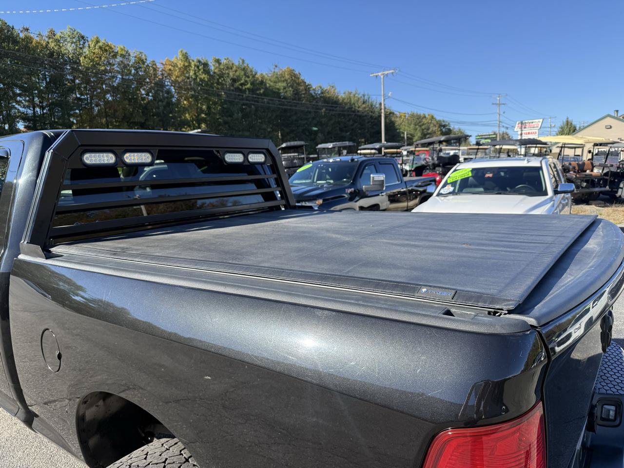 Used 2018 RAM 2500 Tradesman w/ Chrome Appearance Group AWD/4WD image 10