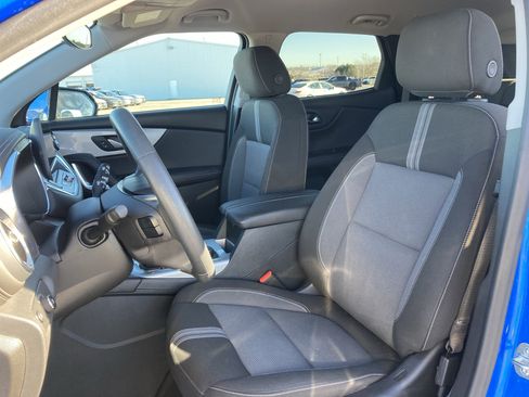 Used 2025 Chevrolet Blazer LT image 13