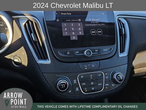 Used 2024 Chevrolet Malibu LT image 25