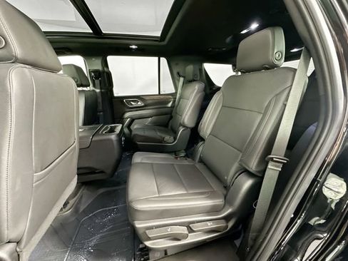 Used 2023 Chevrolet Tahoe Z71 w/ Luxury Package AWD/4WD image 21