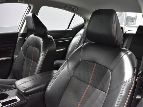 Used 2019 Nissan Altima 2.5 SR image 16