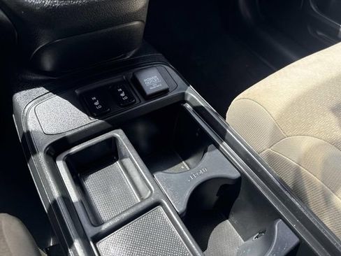 Used 2015 Honda CR-V EX image 30