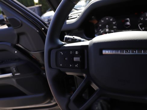 Certified 2025 Land Rover Defender 110 S AWD/4WD image 23