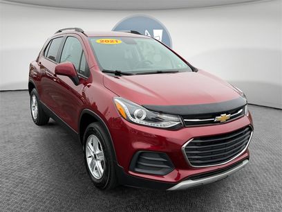 Used 2021 Chevrolet Trax LT w/ LT Convenience Package