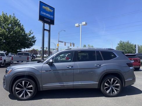 Used 2024 Volkswagen Atlas SEL Premium R-Line AWD/4WD image 2
