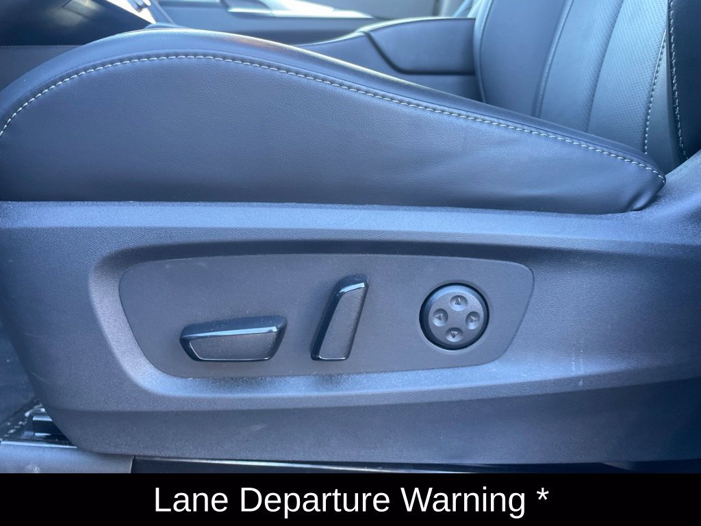 Certified 2027 INFINITI QX60 Luxe w/ Cargo Package AWD/4WD image 14