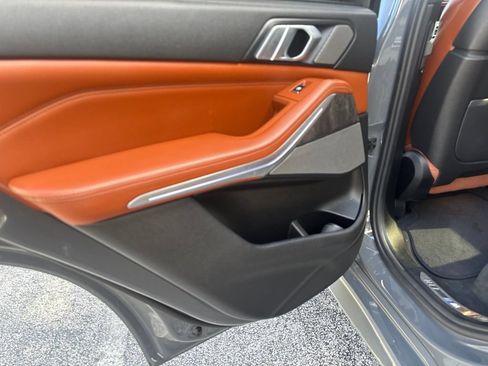 Used 2021 BMW X5 sDrive40i w/ M Sport Package RWD image 27