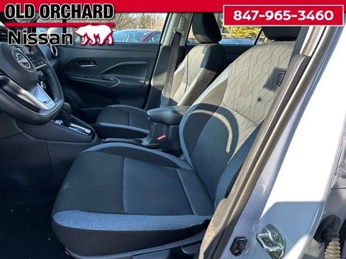 Used 2024 Nissan Versa SV w/ Trunk Package image 12