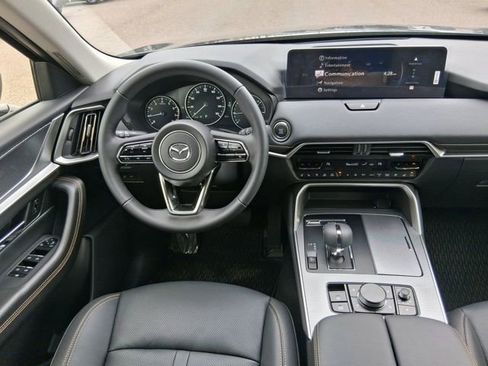 New 2026 MAZDA CX-90 3.3 Turbo w/ Preferred Package AWD/4WD image 10