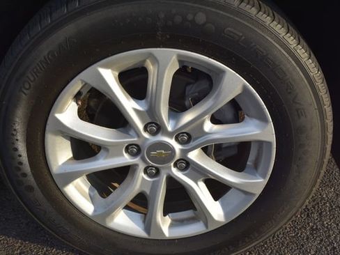 Used 2019 Chevrolet Equinox LS AWD/4WD image 39