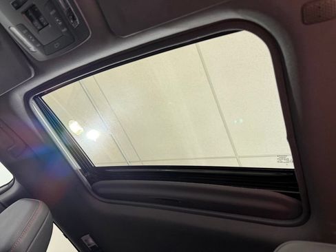 Certified 2024 Toyota Sienna XSE AWD/4WD image 18