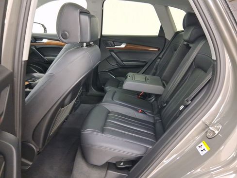 Used 2023 Audi Q5 2.0T Premium image 13