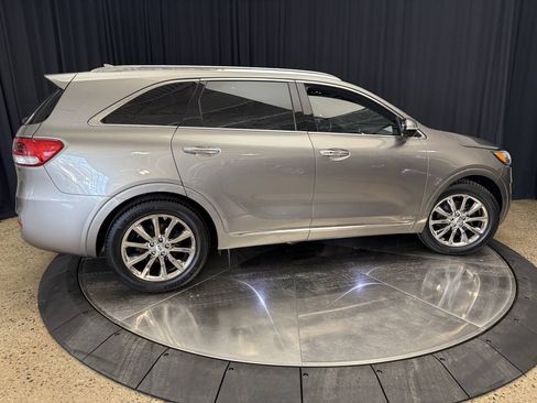 Used 2017 Kia Sorento SX AWD/4WD image 6
