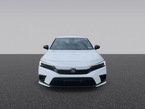 Used 2023 Honda Civic Sport image 4