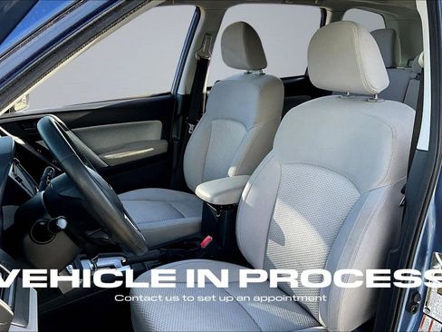 Used 2018 Subaru Forester 2.5i Premium image 17