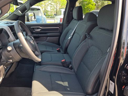 Used 2025 RAM 1500 Big Horn AWD/4WD image 22