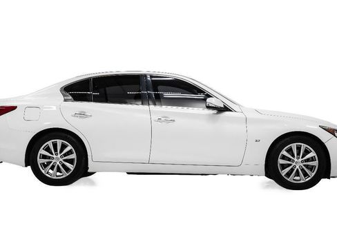 Used 2014 INFINITI Q50 Premium w/ All Weather Package RWD image 5