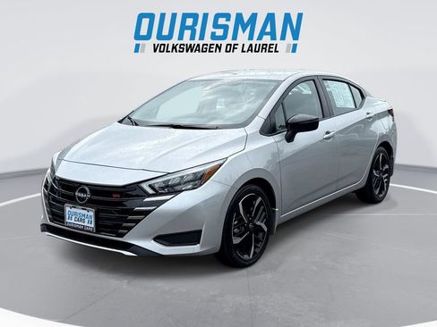 Used 2025 Nissan Versa SR w/ Trunk Package FWD image 1