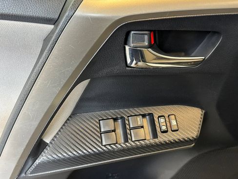 Used 2015 Toyota RAV4 XLE FWD image 12