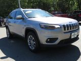 Used 2019 Jeep Cherokee Latitude Plus w/ Cold Weather Group image 4