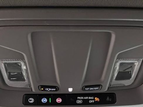 Used 2021 Chevrolet Silverado 1500 RST w/ Z71 Off-Road Package AWD/4WD image 38