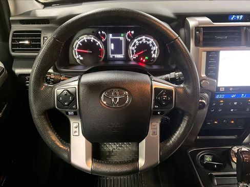 Used 2024 Toyota 4Runner Limited image 6