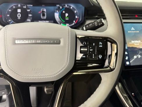 Used 2025 Land Rover Range Rover Sport Dynamic SE AWD/4WD image 20