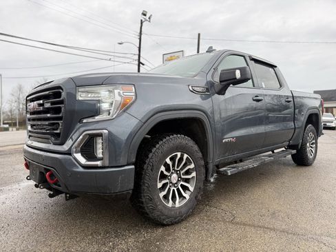 Used 2019 GMC Sierra 1500 AT4 w/ AT4 Premium Package image 2