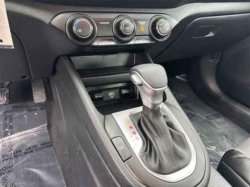 Used 2023 Kia Forte LXS image 20