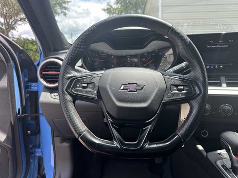 Certified 2024 Chevrolet Trax RS w/ Driver Confidence Package FWD image 20