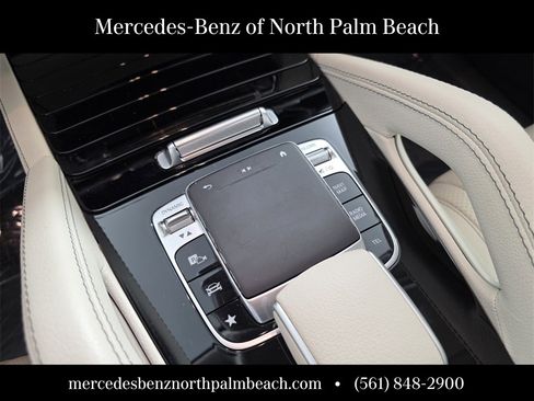 Used 2020 Mercedes-Benz GLE 450 4MATIC image 24