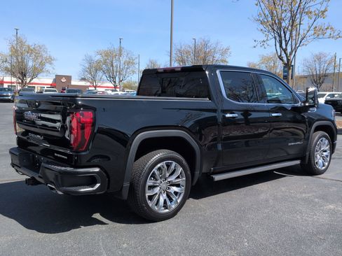 Certified 2024 GMC Sierra 1500 Denali w/ Denali Reserve Package AWD/4WD image 9