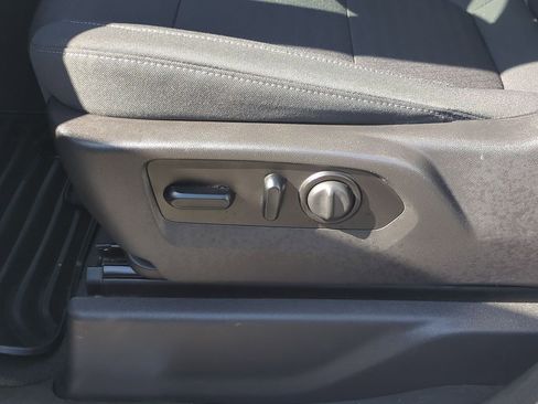 Used 2021 Chevrolet Silverado 1500 LT w/ Bed Protection Package RWD image 33