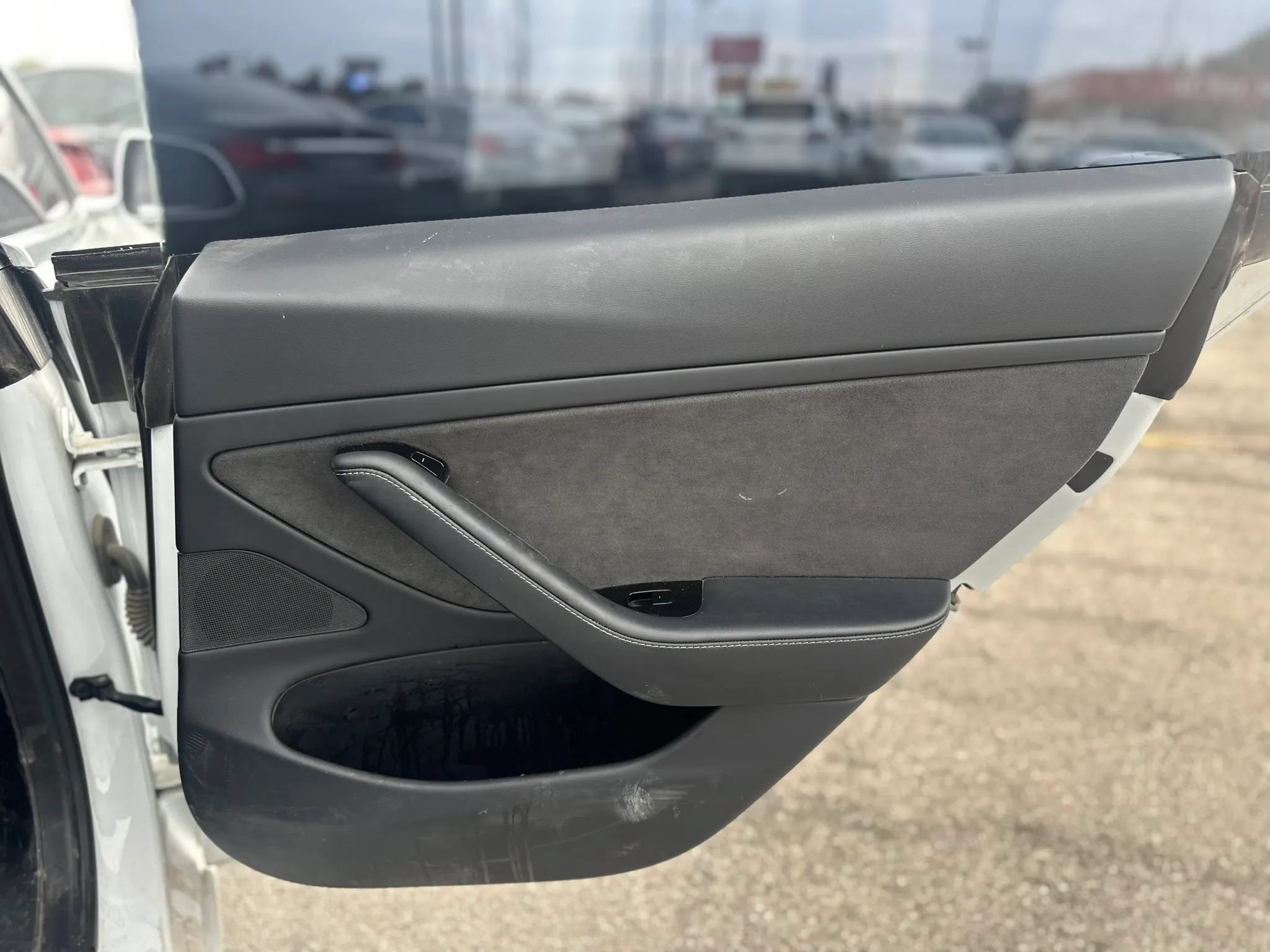 Used 2020 Tesla Model 3 Long Range AWD/4WD image 23