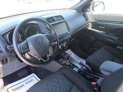 Used 2024 Mitsubishi Outlander Sport AWD image 18