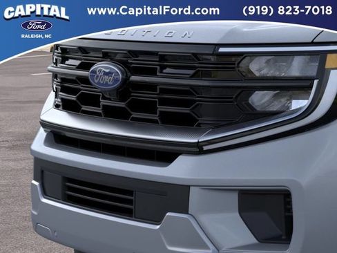 New 2026 Ford Expedition Max Platinum w/ Platinum Ultimate Package AWD/4WD image 17