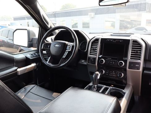 Used 2015 Ford F150 Lariat w/ Equipment Group 502A Luxury AWD/4WD image 16