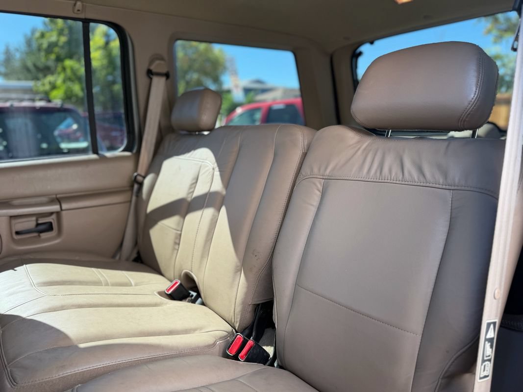 Used 2001 Ford Explorer Eddie Bauer AWD/4WD image 11