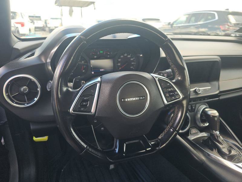Used 2019 Chevrolet Camaro LT RWD image 8