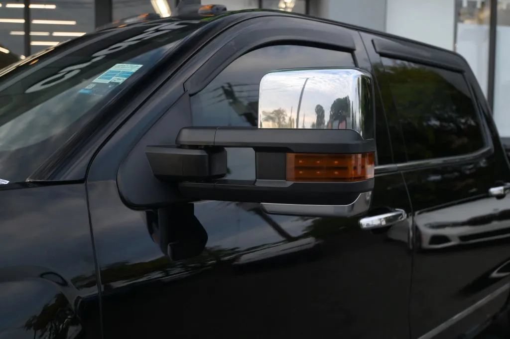 Used 2019 Chevrolet Silverado 3500 LTZ w/ Duramax Plus Package AWD/4WD image 13