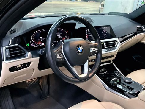Used 2019 BMW 330i Sedan w/ Convenience Package RWD image 16