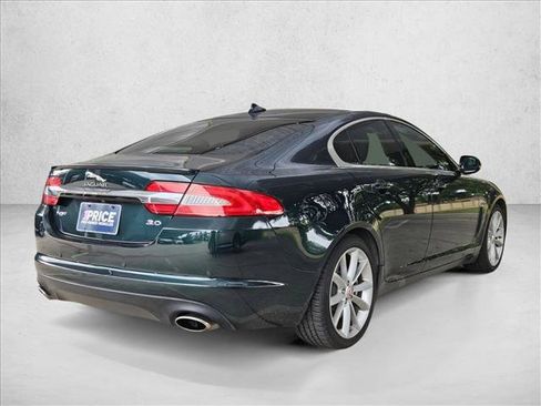 Used 2015 Jaguar XF Portfolio RWD image 5