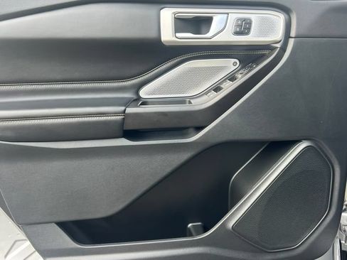 Used 2020 Ford Explorer ST w/ ST Street Pack AWD/4WD image 19