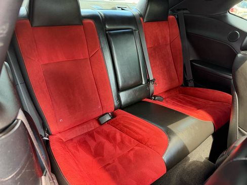 Used 2021 Dodge Challenger R/T Scat Pack RWD image 13