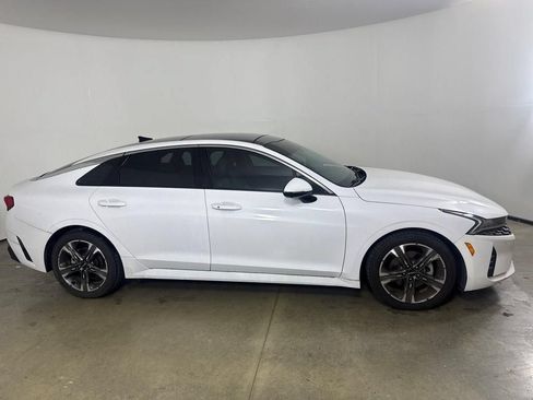 Used 2022 Kia K5 EX w/ EX Premium Package FWD image 2