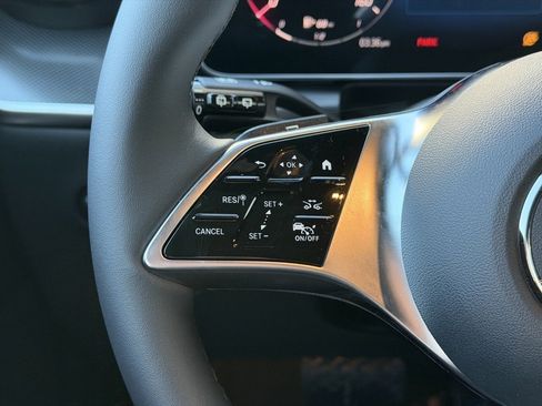 New 2026 Mercedes-Benz GLC 300 4MATIC image 17