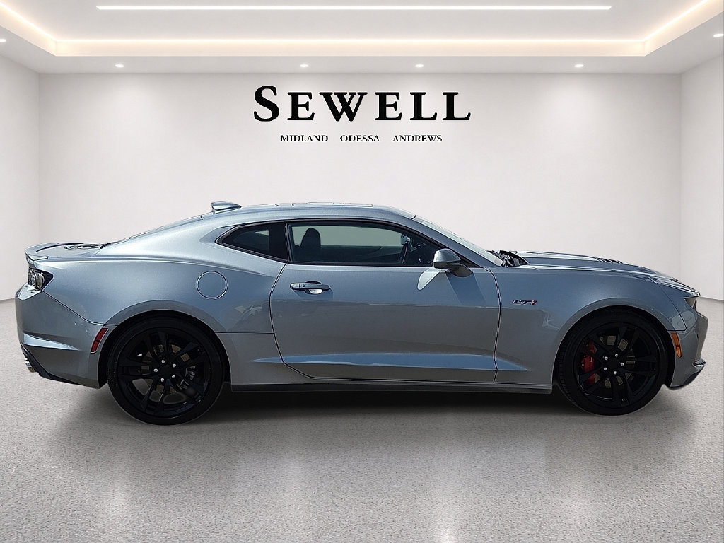 Used 2023 Chevrolet Camaro LT w/ RS Package RWD image 5